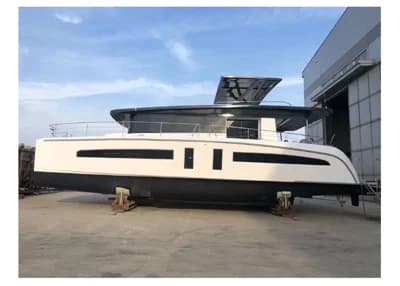Mazarin 55 Catamaran - Diesel 2