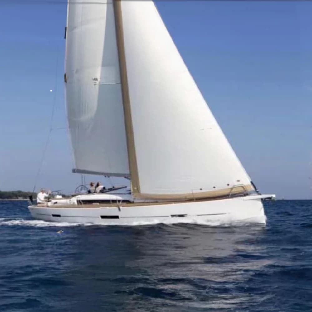 Dufour 460