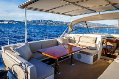 YYachts Y9 2