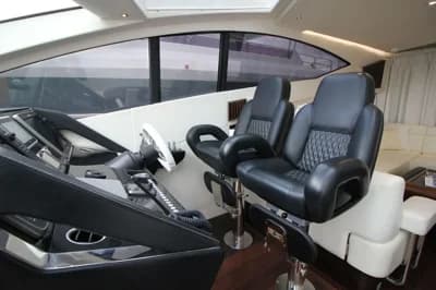 Sunseeker 68 Sport Yacht 3