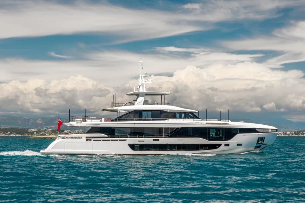 Azimut Grande 36M