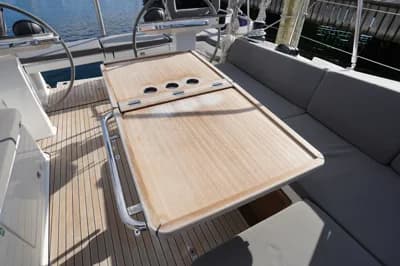 Bavaria Vision 42 3