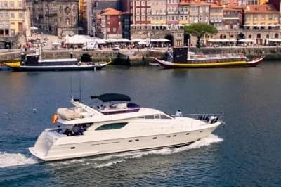 Ferretti Yachts 70 2