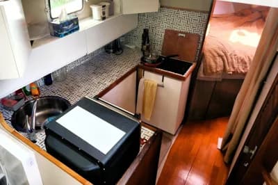 Mainship 34 Trawler 3