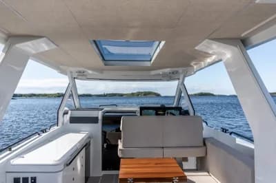 Quarken 35 Sport Tourer 3