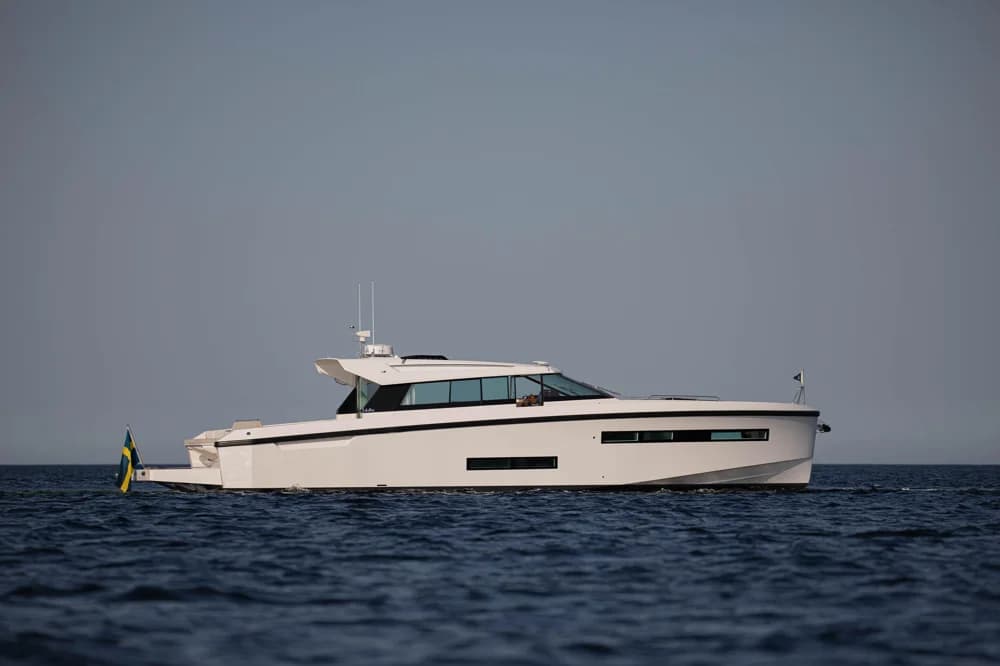 Delta Powerboats 48 Coupe