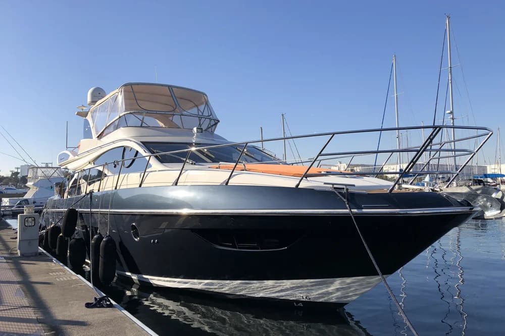 Azimut Fly 60