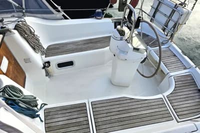 Beneteau Oceanis Clipper 331 2