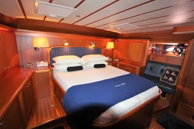 Farr 56 Pilot House 3
