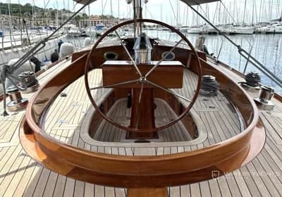 Spirit Yachts 72 ft 2