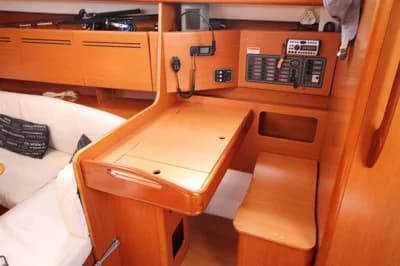 Beneteau Cyclades 43.3 3