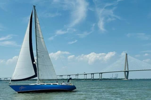 Catalina 38