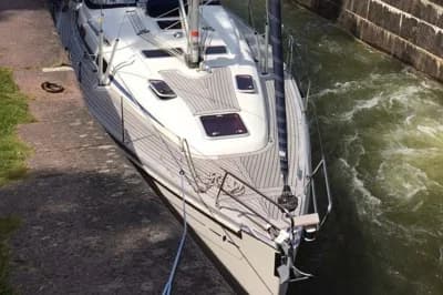 Bavaria Cruiser 37 2