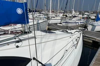 Jeanneau Sun Fast 3300 2