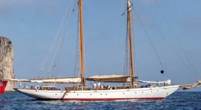 Sailboat Schooner 3
