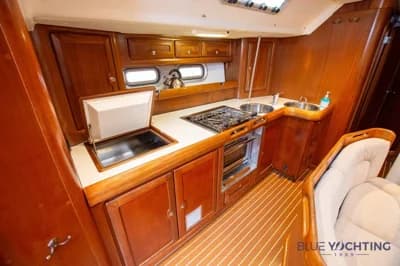 Bavaria 44 3