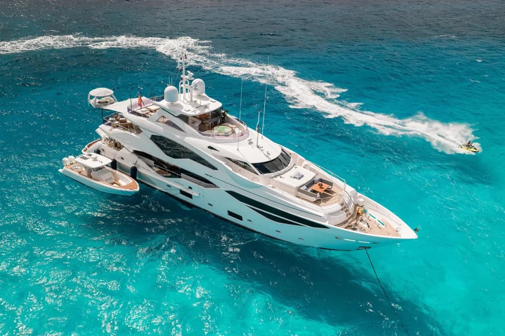 Sunseeker 131 Yacht