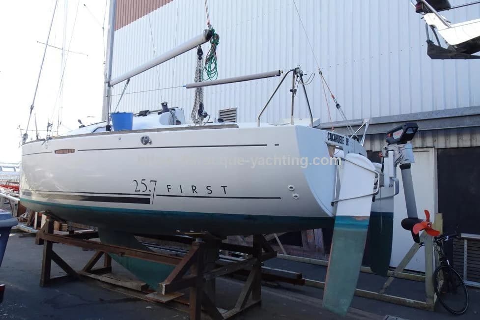 Beneteau First 25.7