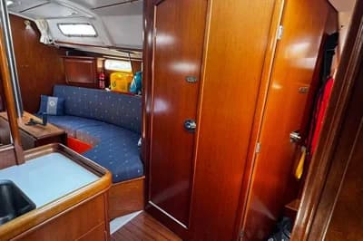 Beneteau Oceanis Clipper 331 3