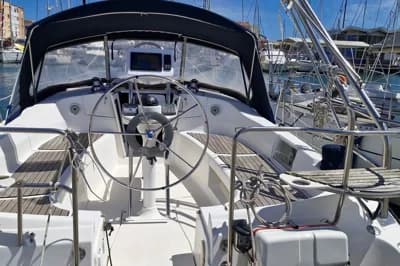 Hunter 36 2