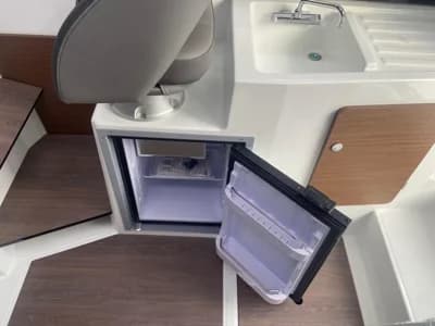 Beneteau Antares 8 V2 3