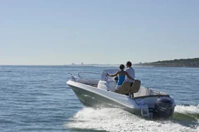 Jeanneau Cap Camarat 5.5 CC 3