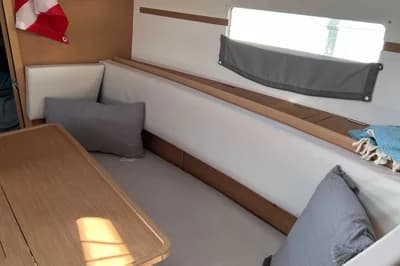 Jeanneau Sun Odyssey 349 2