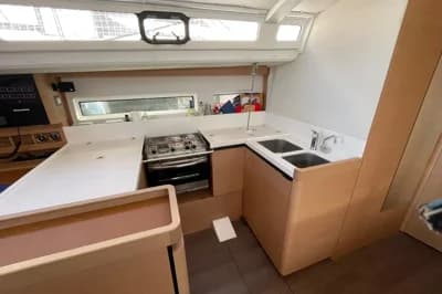 Jeanneau Sun Odyssey 440 2