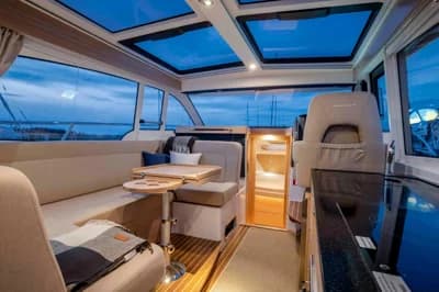 Nimbus 365 Coupe 2