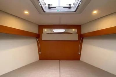 Bavaria C42 2