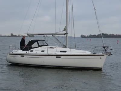 Beneteau Oceanis Clipper 331 2