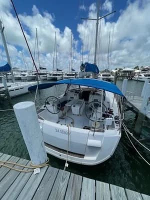 Jeanneau Sun Odyssey 519 2