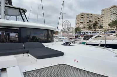 Lagoon 46 2