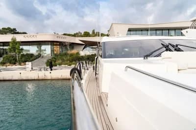 Princess V72 3