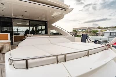 Princess V72 4