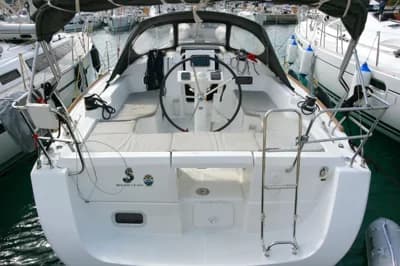 Beneteau Oceanis 34 2