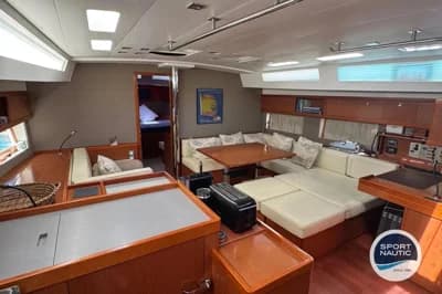 Beneteau Oceanis 55 2