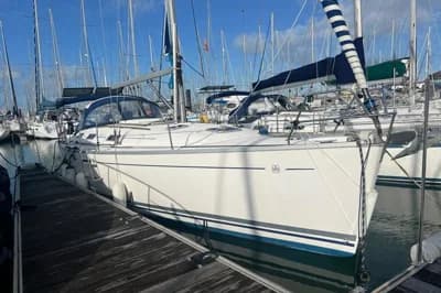 Dufour 385 2