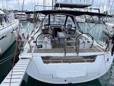 Beneteau Oceanis 41 2