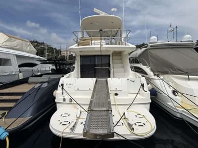 Sea Ray 540 Cockpit Motoryacht 3
