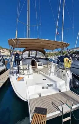 Bavaria Cruiser 37 2