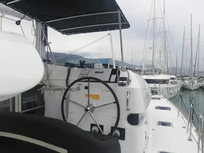 Lagoon 40 3