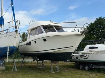 Jeanneau Merry Fisher 925 2