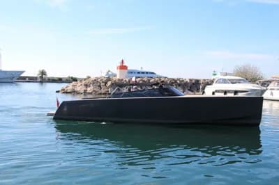 VanDutch 40 2