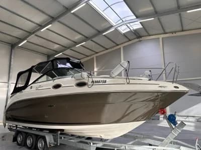 Sea Ray Sundancer 255 2