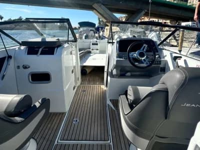 Jeanneau Cap Camarat 7.5 BR 3