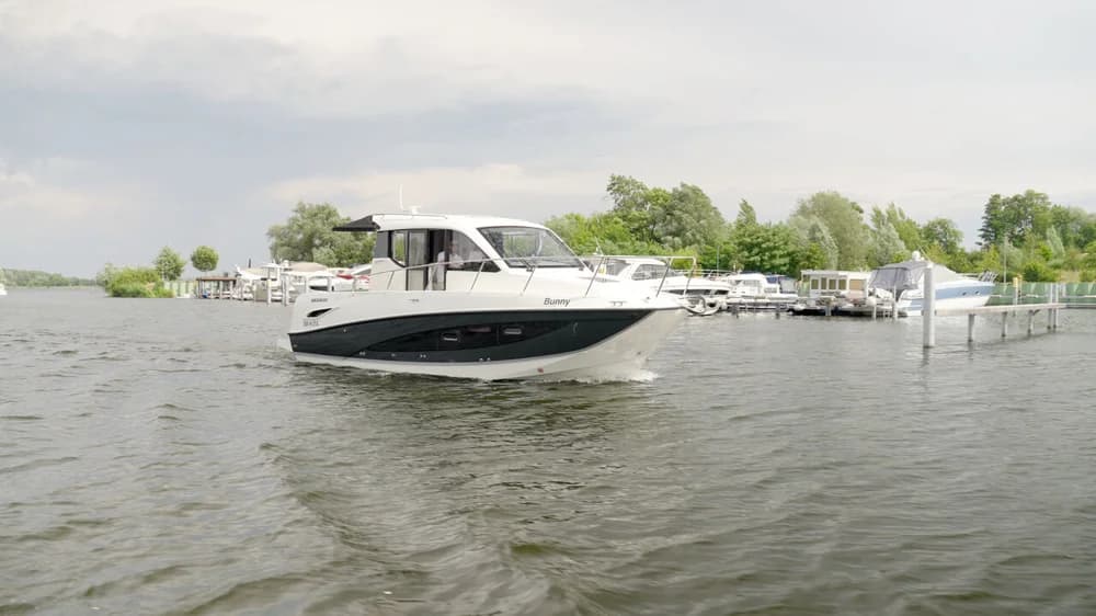 Quicksilver 905 Weekend