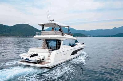 Prestige 520 3