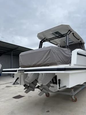 De Antonio Yachts D32 3