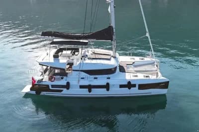 Lagoon 51 2